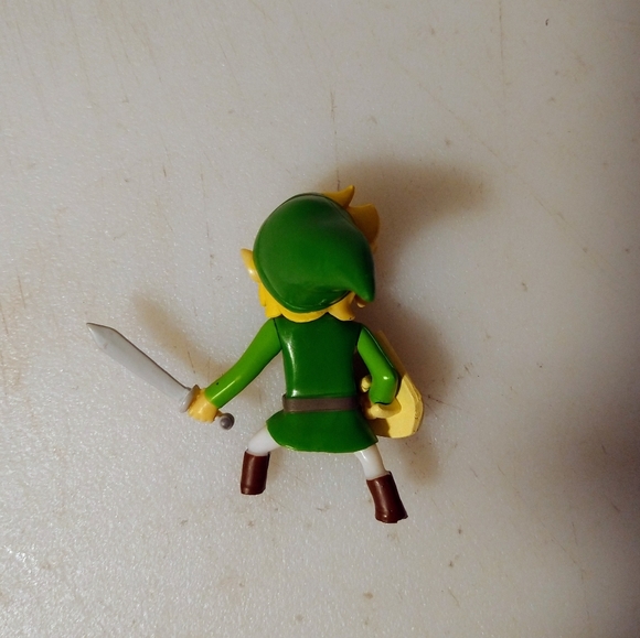 The Legend of Zelda Action Figure & Chain - Picture 3 of 6